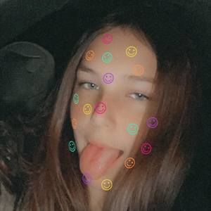 Meet your Posher, Katrina